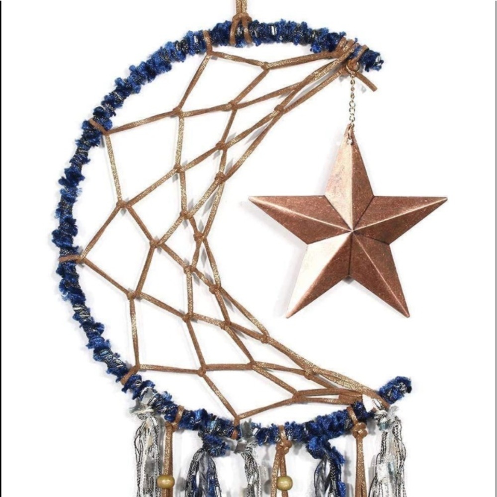 NEW LUX HANDMADE CRESCENT MOON W/HANGING STAR DREAM CATCHER - Picture 6 of 7